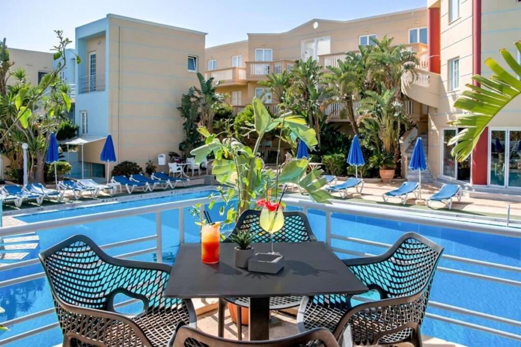 חאניה Futura Apartments מראה חיצוני תמונה