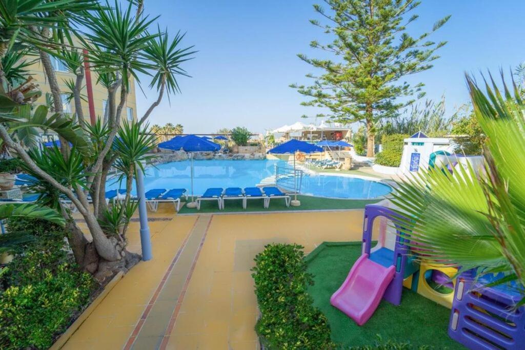 חאניה Futura Apartments מראה חיצוני תמונה